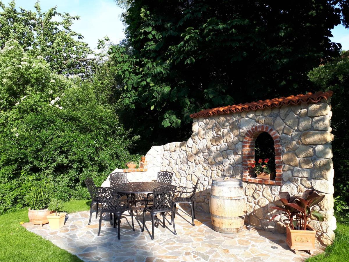 Ferienwohnung Pension Am Weinberg Mainstockheim Exteriér fotografie